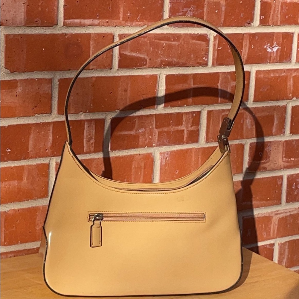Tan shoulder bag
